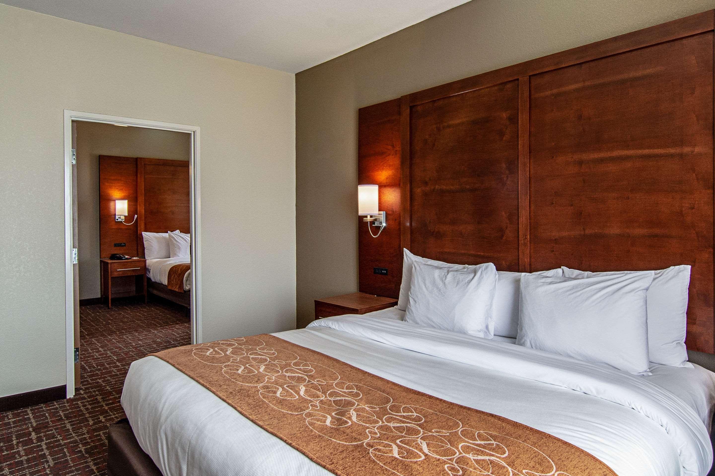 Comfort Suites Nw Dallas Near Love Field Kültér fotó