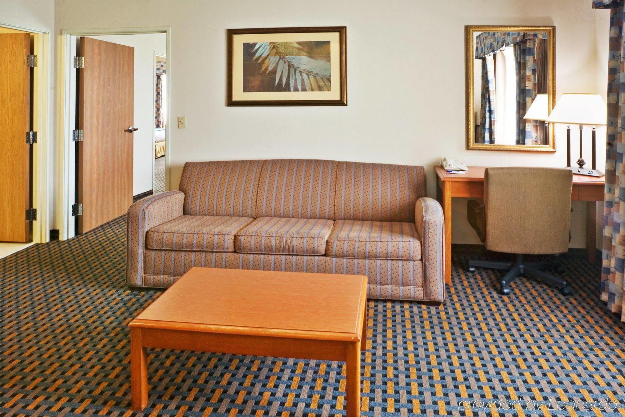 Comfort Suites Nw Dallas Near Love Field Kültér fotó